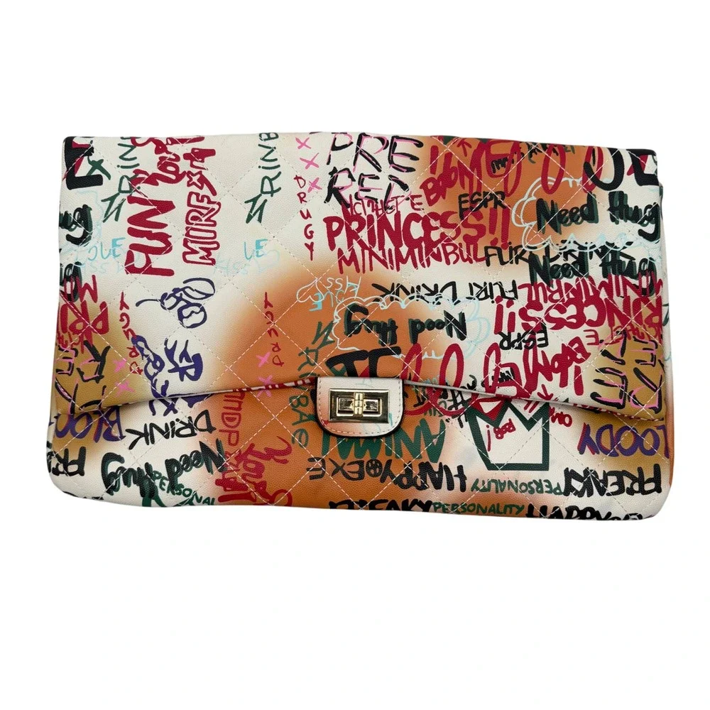 Graffiti Print Quilted Shoulder Bag Women Large Multicolor Excellent Streetwear
